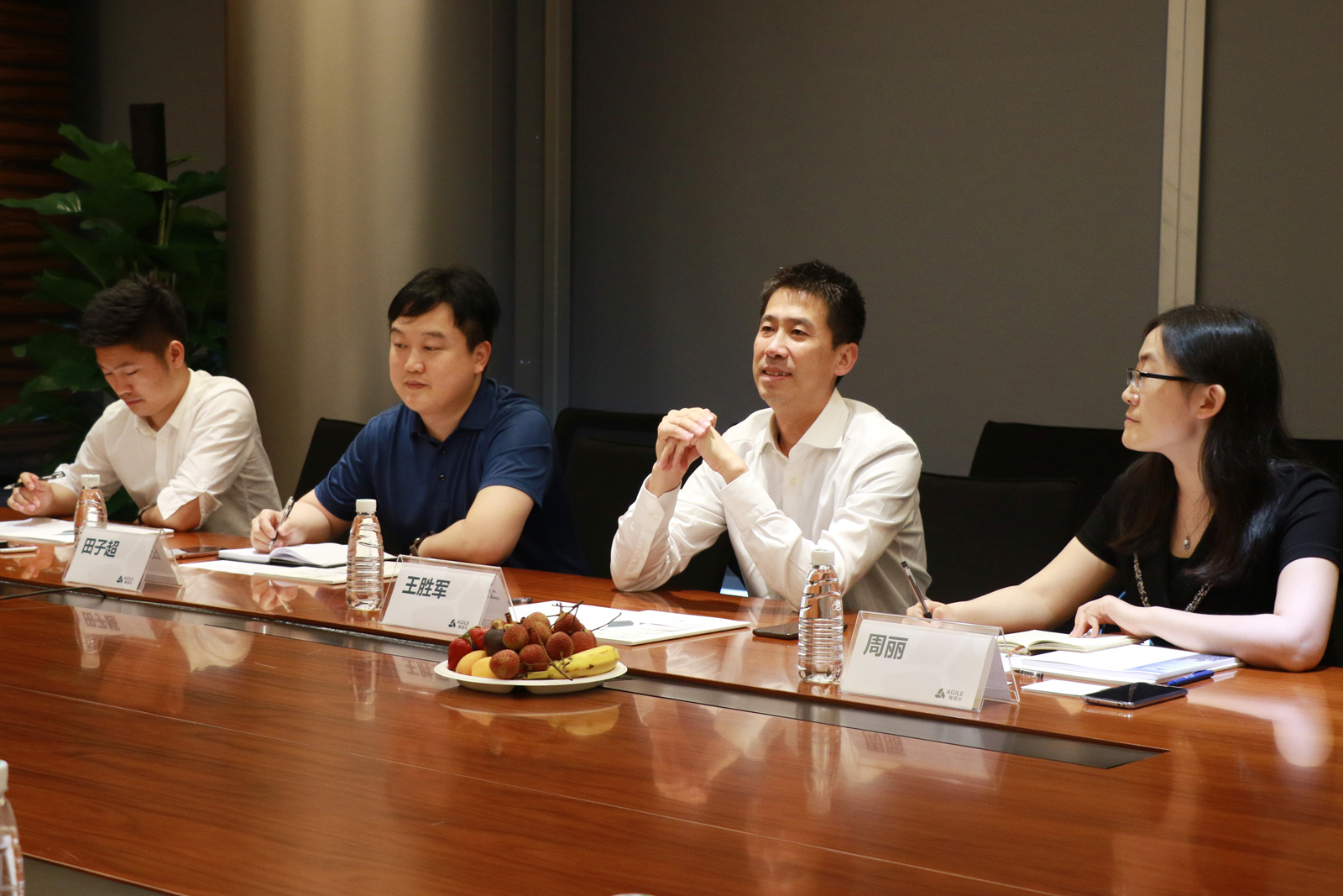 1559098274632759.jpg 中国建设报社一行在研讨会上传递精神.jpg